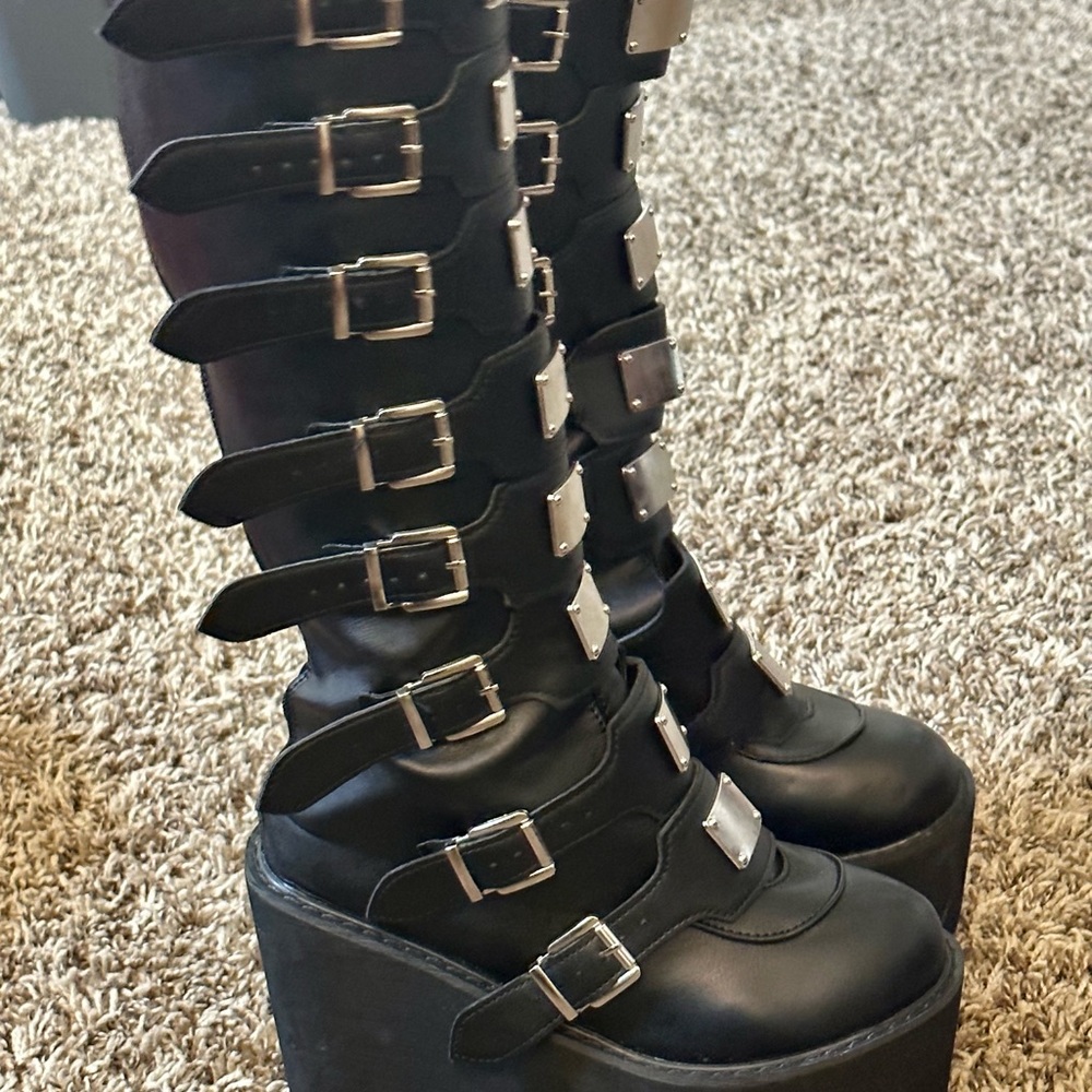 Goth platform boots